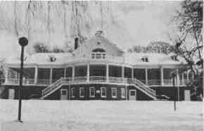 Pavillion at Lord's Park, Elgin Illinois (Dahlquist and Lutzow Architects)